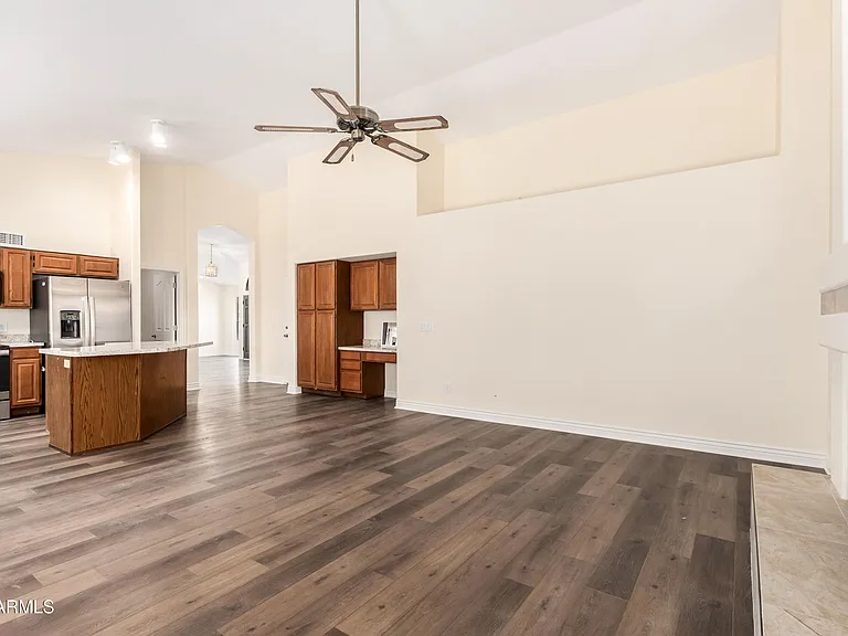 1517 W Islandia Dr — Photo 10