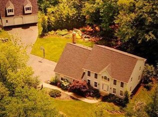 7745 Woodlands Trl, Chesterland, OH 44026