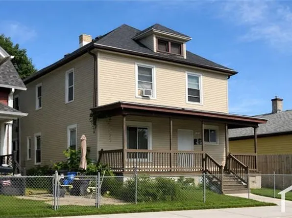 1217 La Salle St, Racine, WI 53404