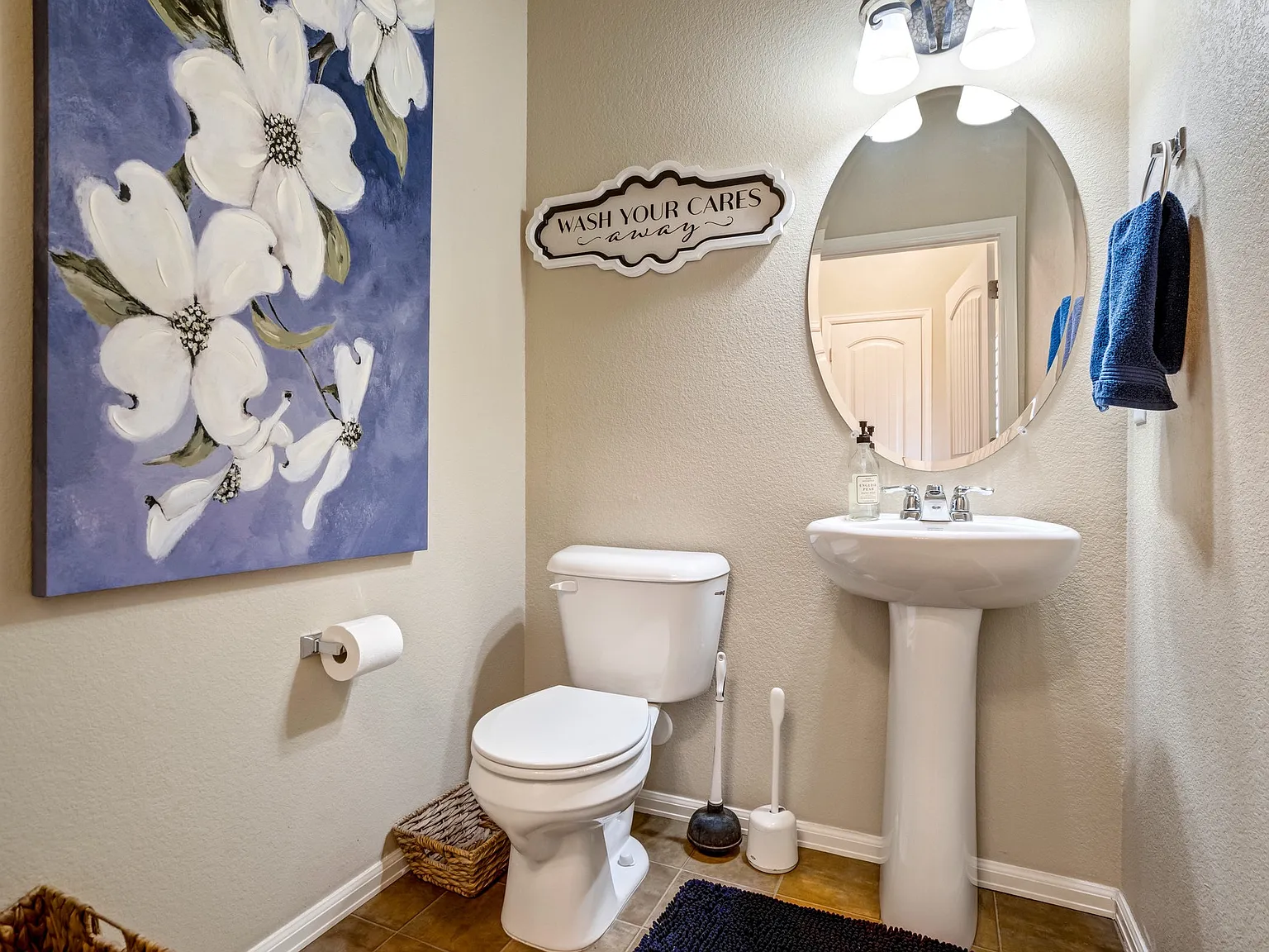 3 bed, 2049 sqft, $2,400 — Photo 4