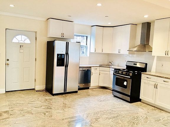 2nd image of 223-19 Mia Dr #19