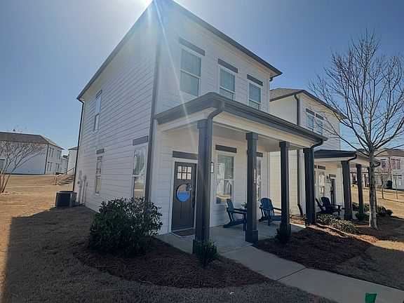 3rd image of 602 Northwoods Trl