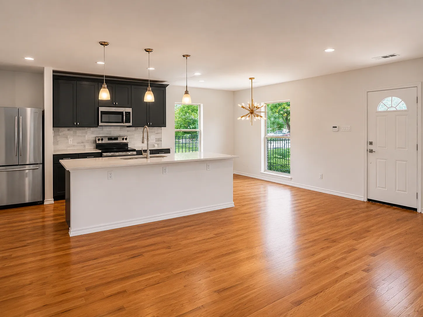 1038 Galloway Ave — Photo 4