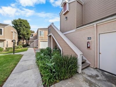 10452 W Briar Oaks Dr #203, Stanton, CA, 90680