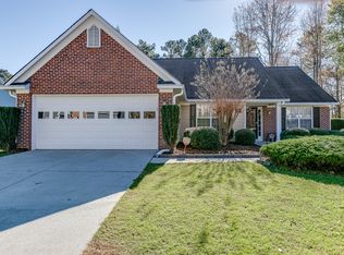 3523 Cascade Ive Dr, Buford, GA 30519