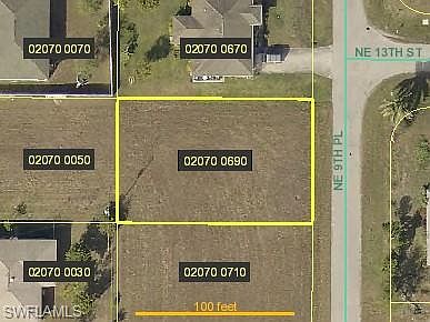 1st image of 1224 NE 9th Pl