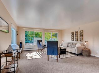 3221 S 208th St Unit 103, Seattle, WA 98198