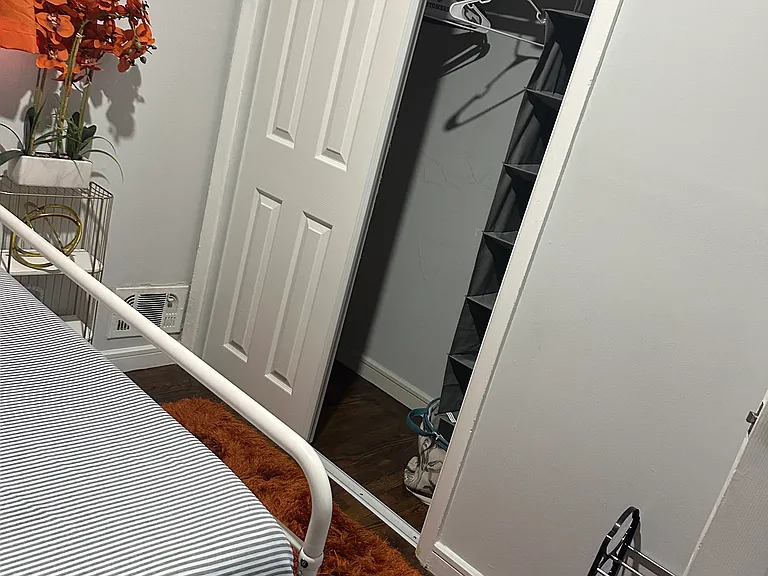 902 Phylen Ct — Photo 8