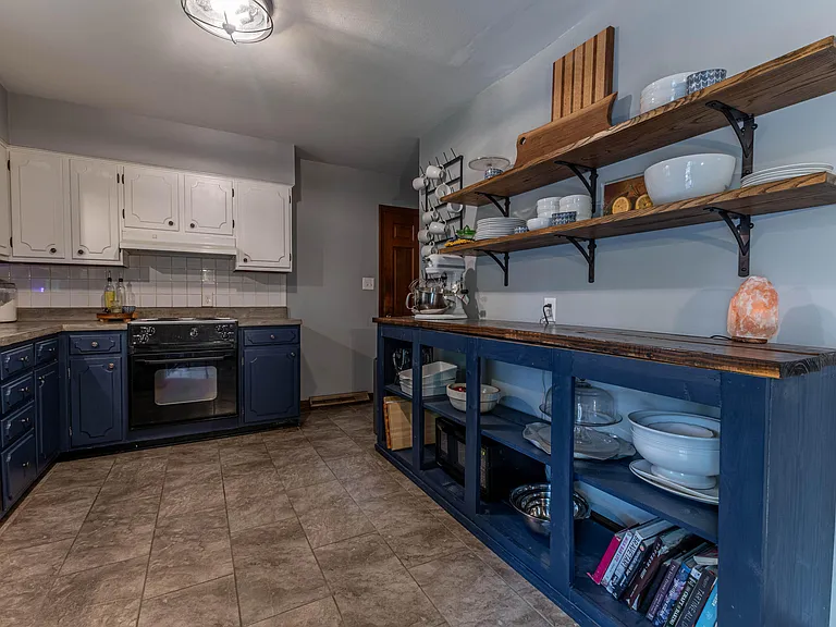 3312 Lynnwood Dr — Photo 15