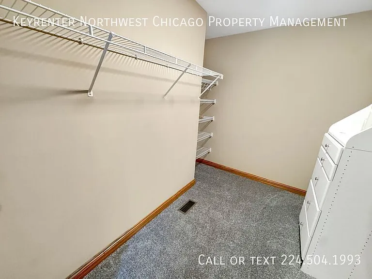 160 Lincoln St — Photo 17