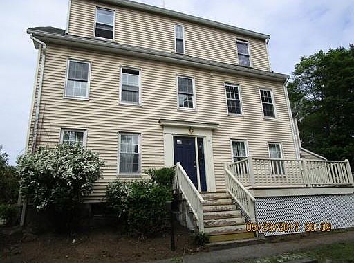 5th image of 51 Essex St