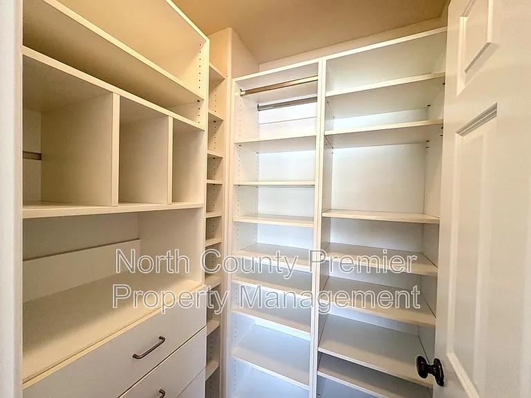 6071 Paseo Pradera — Photo 37