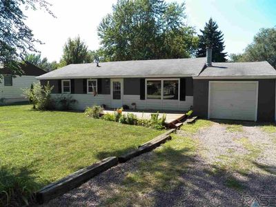 3613 N 7th Ave, Sioux Falls, SD, 57104