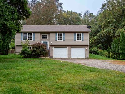 10 Mathieu Street, Taftville, CT, 06380