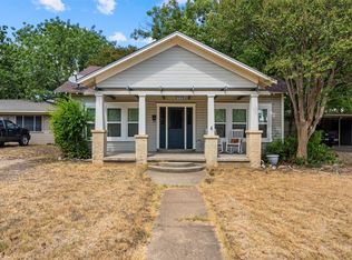 302 W Broadway St, West, TX 76691