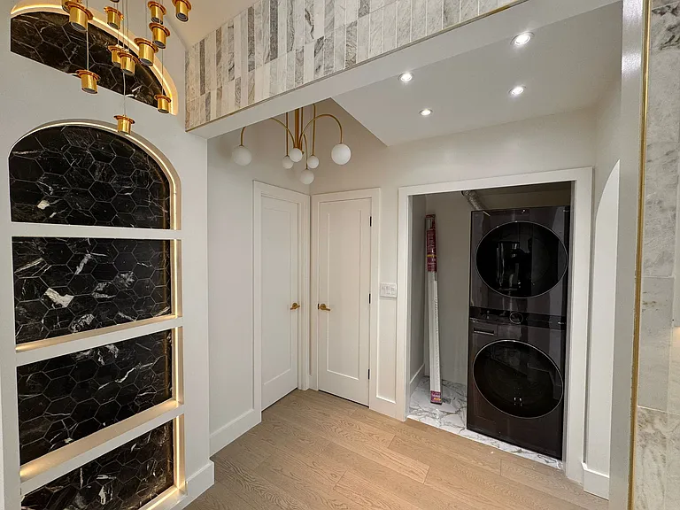 504 Gazzola Dr #1 — Photo 4