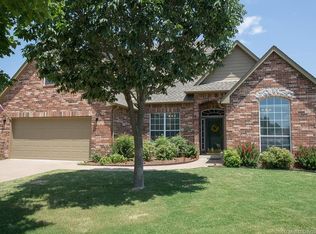 4511 S Ash Ave, Broken Arrow, OK 74011