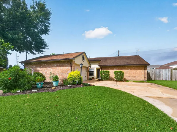 11603 Bonaparte Dr, Cypress, TX 77429