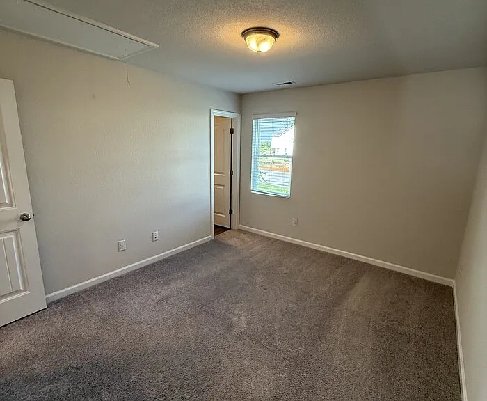 2091 Wiggins Village Dr — Photo 8