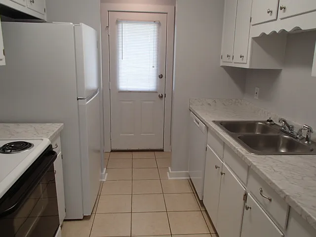2503 Minnesota Ave — Photo 15