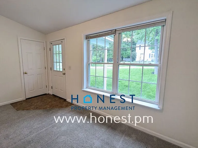 5 Crooker St #2 — Photo 12