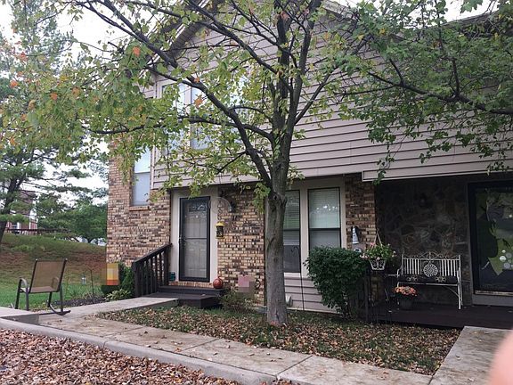 3rd image of 81 Winding Trails Dr