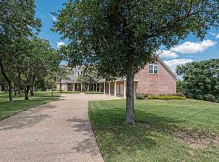 1466 Dominion Oaks Dr, China Spring, TX 76633