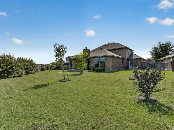 15950 Cardinal Pt, Selma, TX 78154