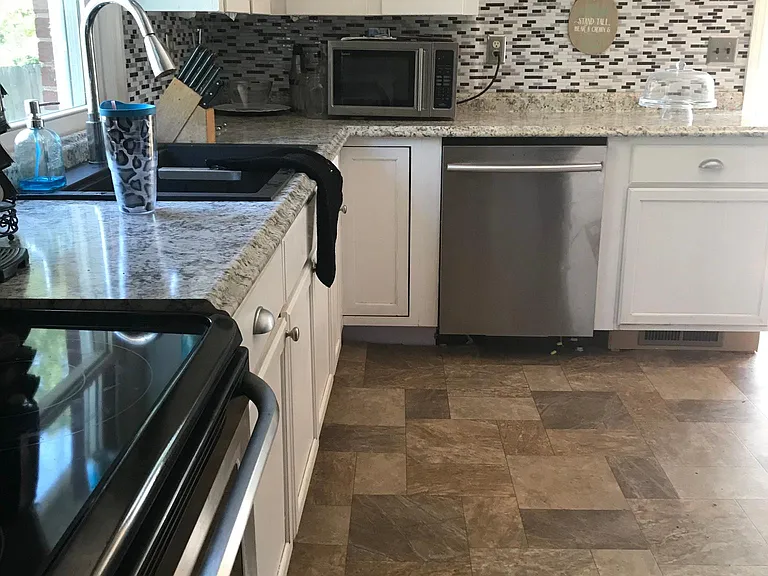 690 Leesville Rd — Photo 8