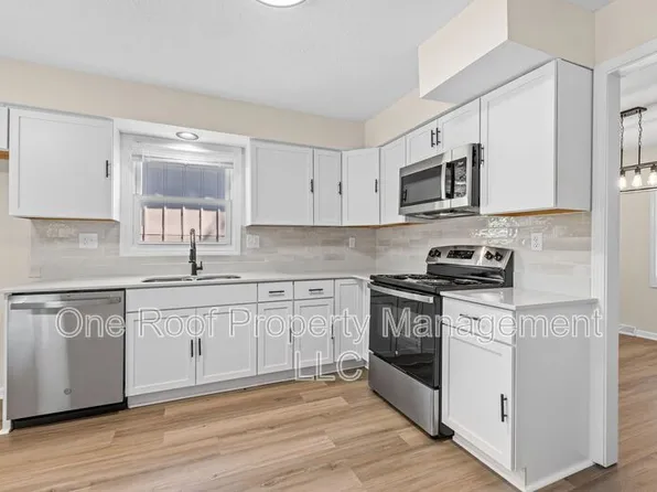 14710 NW 67th St, Kansas City, MO 64152