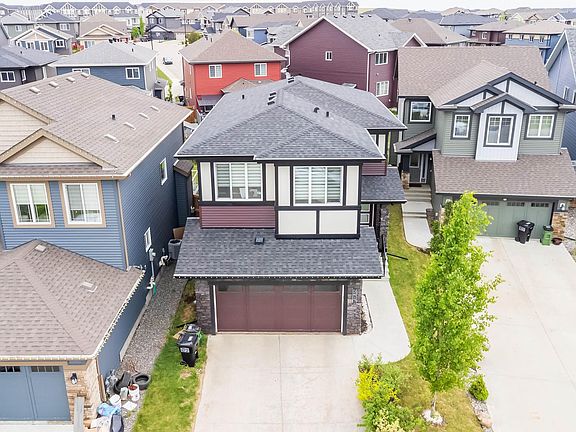 2nd image of 2417 Wonnacott Ct SW