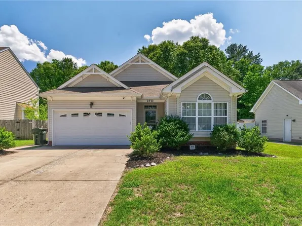 2534 Golden Maple Dr, Suffolk, VA 23434