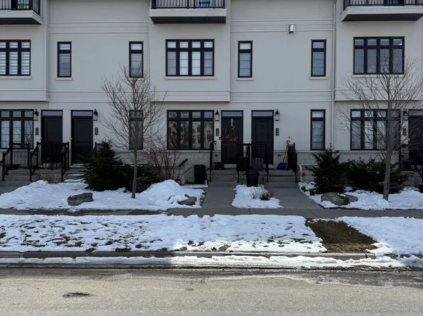 1015 Terra Verde Way #104, Kingston, ON K7P 0T8