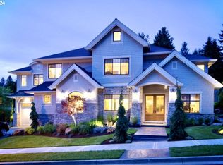 2934 Coeur D Alene Dr, West Linn, OR