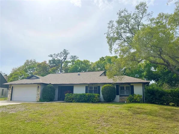 4068 King Richard Dr, Sarasota, FL 34232