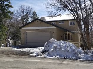 33027 Piedras Grande Dr, Green Valley Lake, CA 92341