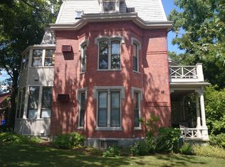 101 Summit Ave APT B, Brookline, MA 02446