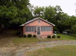 43 N Third Ave, Mc Rae Helena, GA 31055