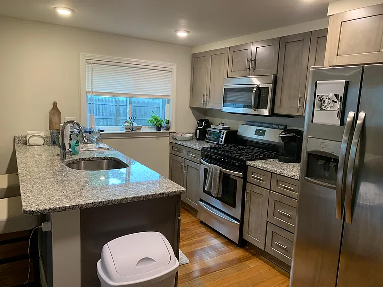258 Salem St #1 — Photo 4