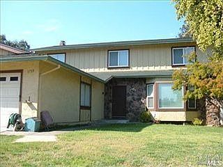 3rd image of 1733 Quincey Ln