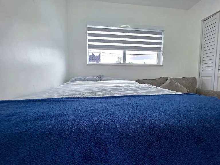 8321 SW 47th St #2 — Photo 8