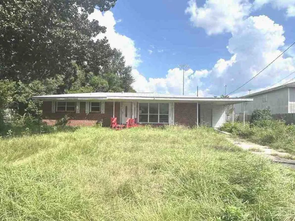 6586 Sellers Dr, Milton, FL 32570