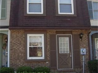 32 Hunters Ct, Amelia, OH 45102