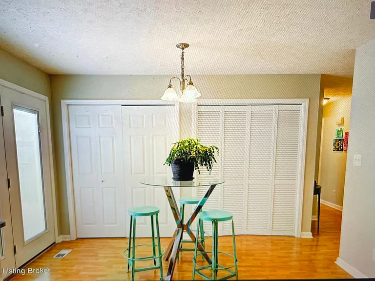 8713 Hickory Falls Ln — Photo 13