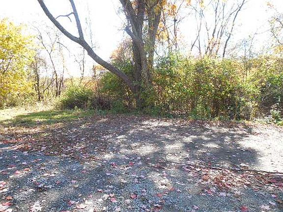 2nd image of 11 Miller Dr