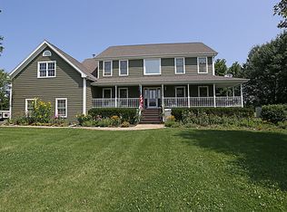 37W758 Volintine Farm Rd, Batavia, IL 60510