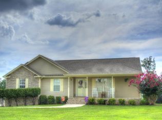 9665 Slippery Elm Ln, Soddy Daisy, TN 37379