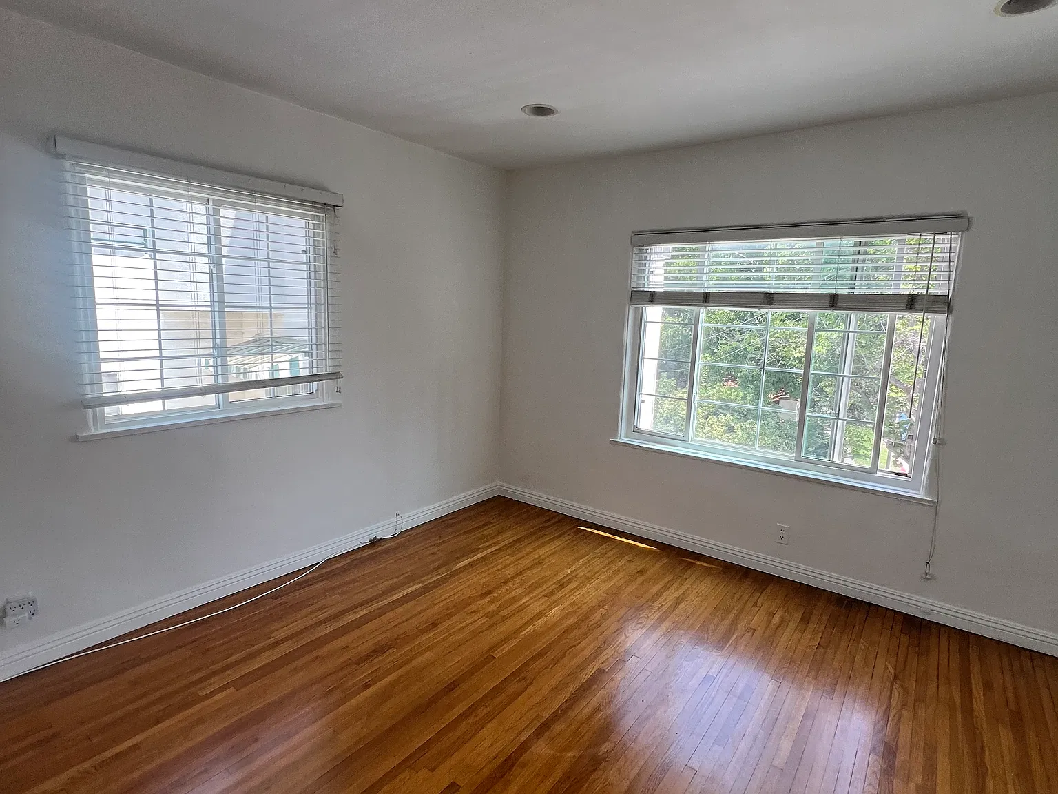 2 bed, $4,195 — Photo 2