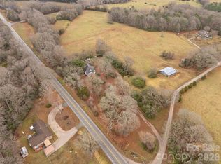 3878 Catawba River Rd, Fort Lawn, SC 29714