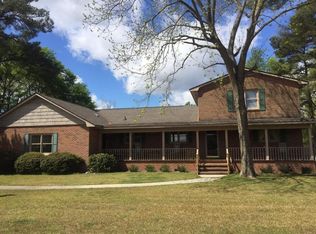 100 Mallard Ln, Raeford, NC 28376